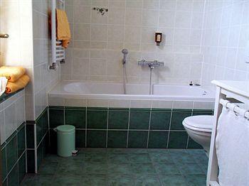 Guest house Wein-hotel Mistral Freiberg