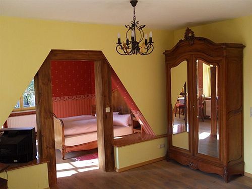 Wein-hotel Mistral Guest house 2*